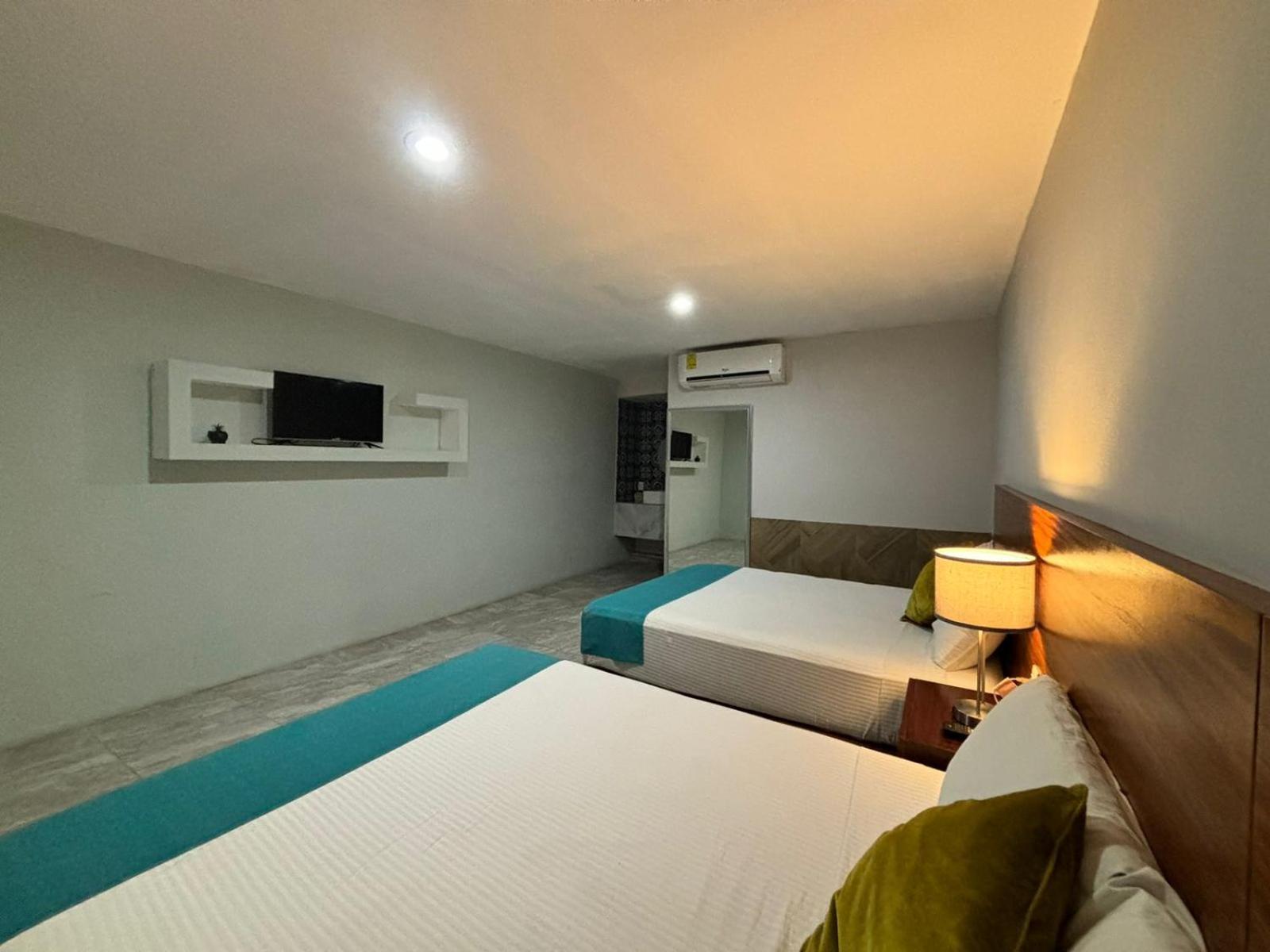 Hotel Awazul Бакалар Экстерьер фото